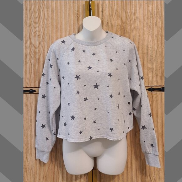 Pink Rose Gray Star Print Pullover Sweatshirt - Size M - Picture 1 of 13